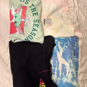 4 Women’s Medium hoodie Hollister Adidas Yoda great condition set